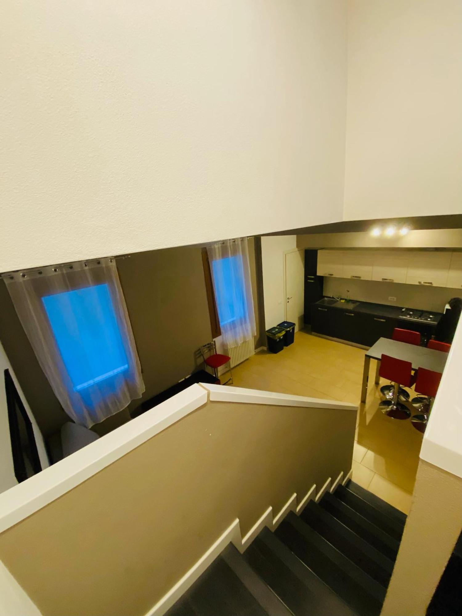 Central Luxury Garden Guest House メストレ エクステリア 写真