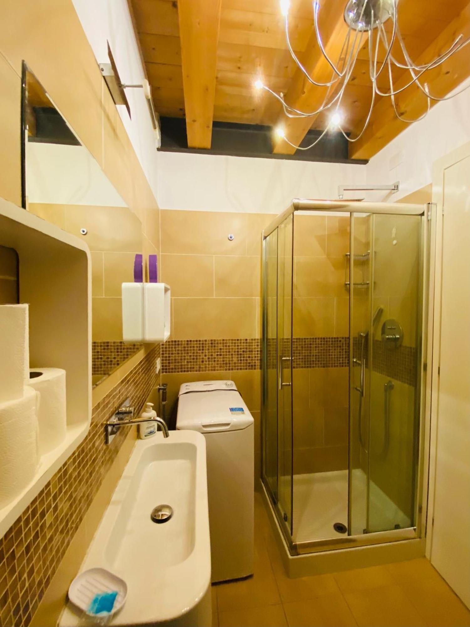 Central Luxury Garden Guest House メストレ エクステリア 写真